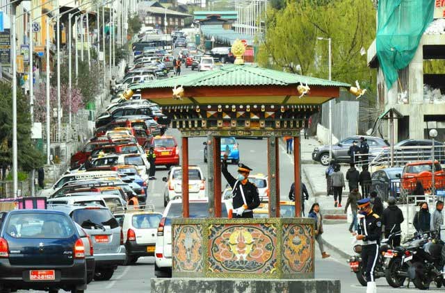 Ở Bhutan không có đèn giao thông.