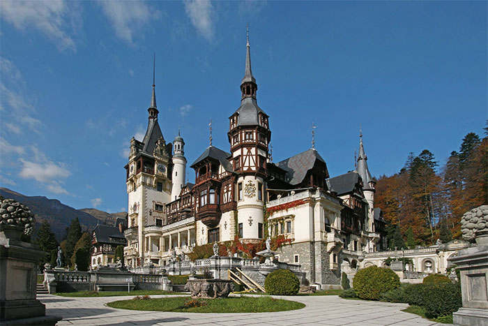 Lâu đài Peleș, Romania