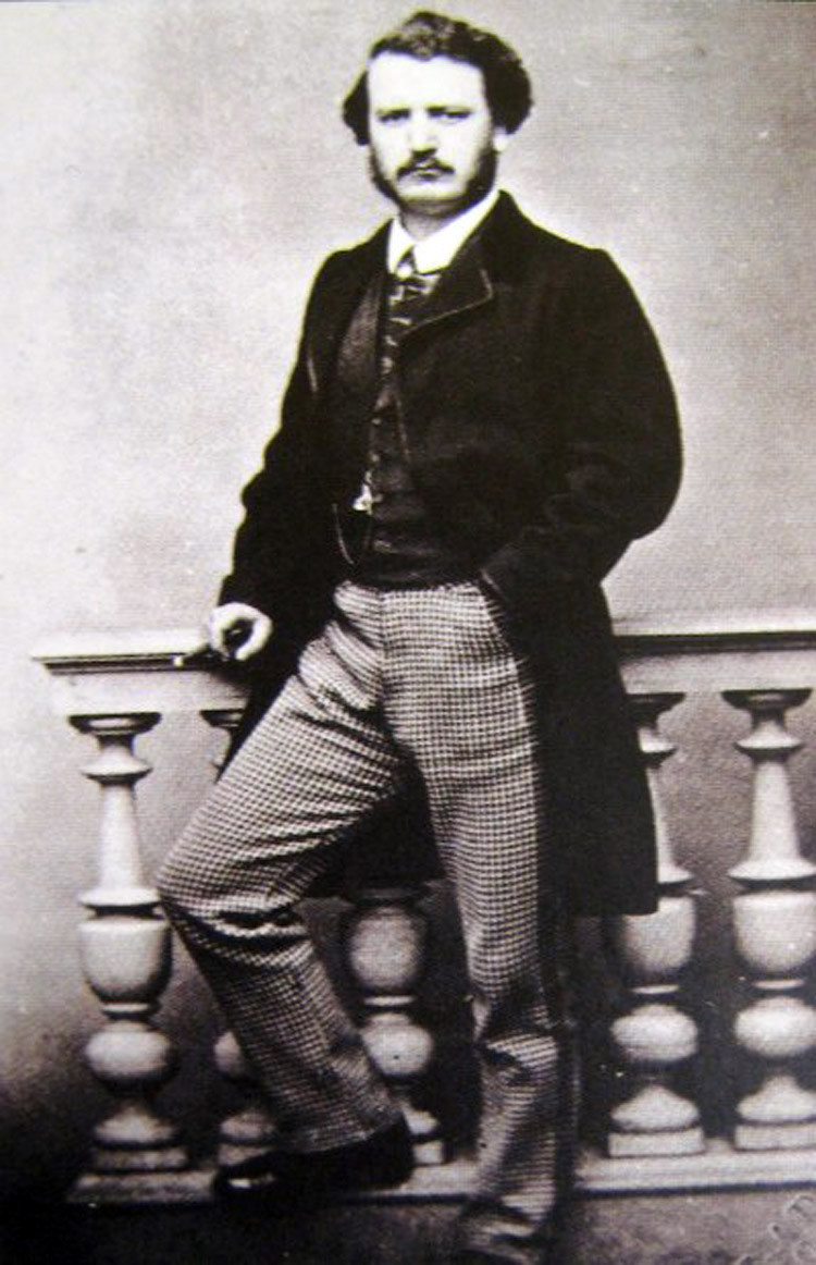 Kiến trúc sư Frederic Bartholdi