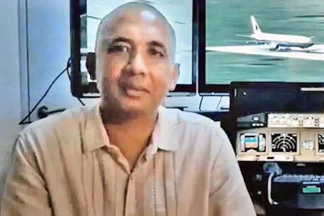 Cơ trưởng Zaharie Ahmad Shad bị tình nghi là người đứng sau sự việc.